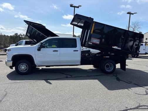 2025 Chevrolet Silverado 3500 WT