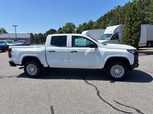 2025 Chevrolet Colorado WT