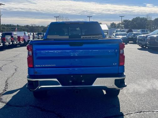 2025 Chevrolet Silverado 1500 LT
