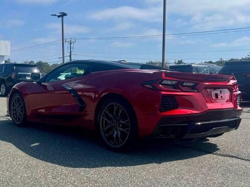 Red Mist Metallic Tintcoat 2026 Chevrolet Corvette Stingray w/3LT