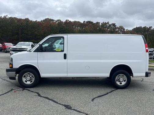 2023 Chevrolet Express 2500 RWD 2500 Regular Wheelbase WT