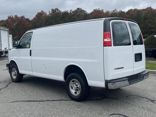 2023 Chevrolet Express 2500 RWD 2500 Regular Wheelbase WT