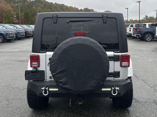 2012 Jeep Wrangler Unlimited Sahara