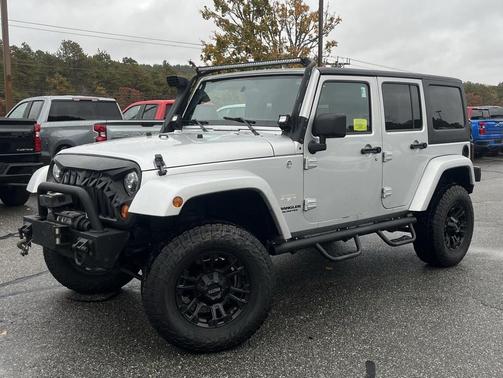 2012 Jeep Wrangler Unlimited Sahara