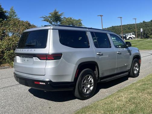 2024 Jeep Wagoneer Series I 4x4