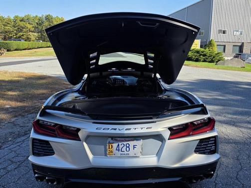 2022 Chevrolet Corvette Stingray w/2LT
