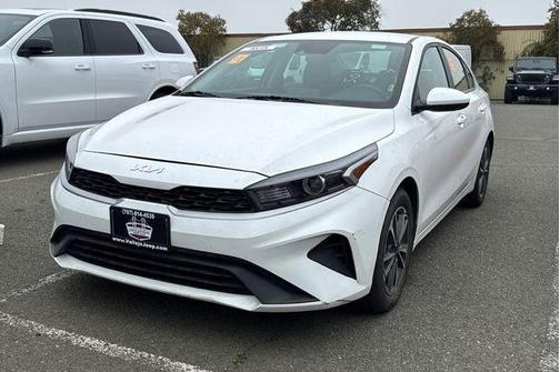 2024 Kia Forte LXS