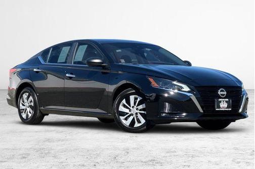 2025 Nissan Altima S