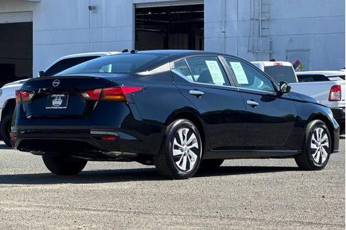 2025 Nissan Altima S