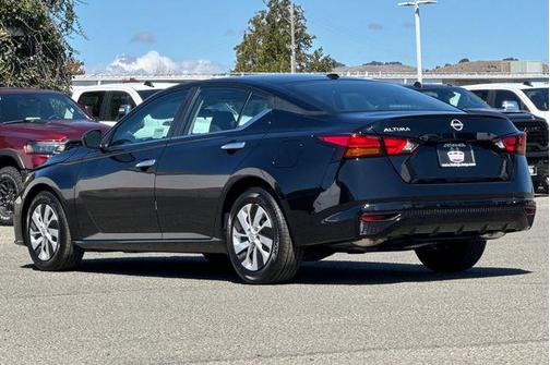 2025 Nissan Altima S
