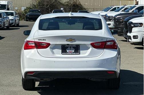 2024 Chevrolet Malibu LT