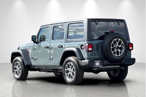 Anvil Clearcoat 2025 Jeep Wrangler Sport