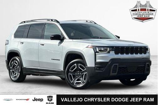 2026 Jeep Cherokee LAREDO/LIMITED
