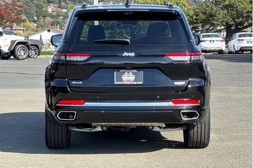 2025 Jeep Grand Cherokee Summit
