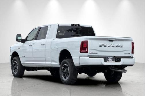 Bright White Clearcoat 2025 RAM 2500 Laramie