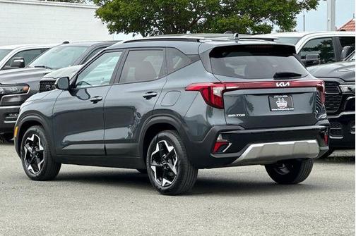 Gravity Gray 2025 Kia Seltos S