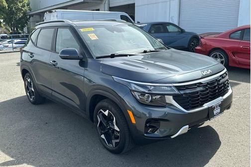 2025 Kia Seltos S