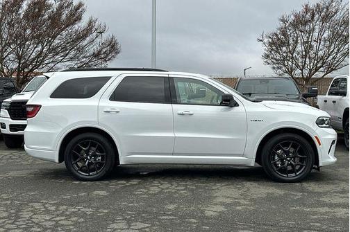 2026 Dodge Durango GT HEMI V8