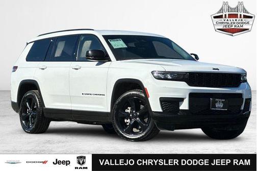 2023 Jeep Grand Cherokee L Laredo