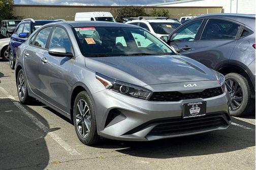 2023 Kia Forte LXS