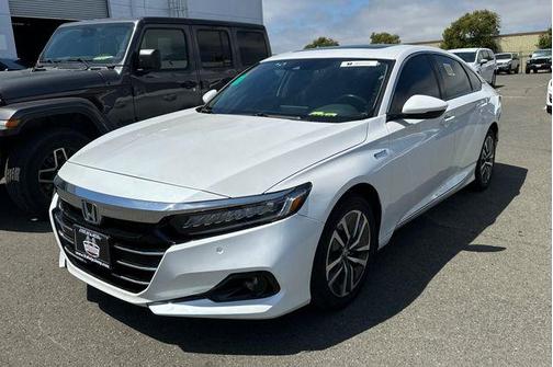Platinum White Pearl 2022 Honda Accord Hybrid EX-L