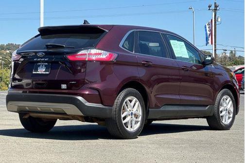 2022 Ford Edge SEL