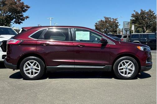 2022 Ford Edge SEL