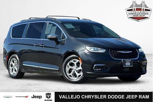 2023 Chrysler Pacifica Limited