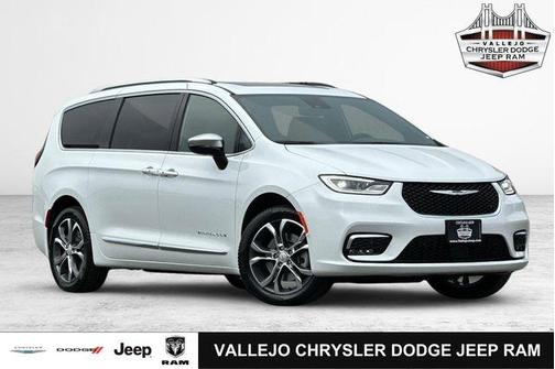 2026 Chrysler Pacifica Pinnacle