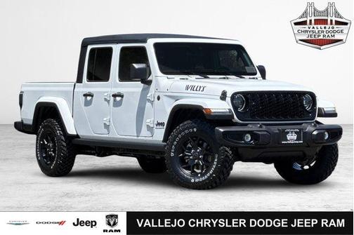 2025 Jeep Gladiator Sport