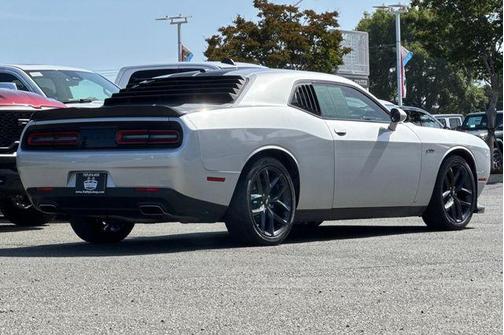 2021 Dodge Challenger GT