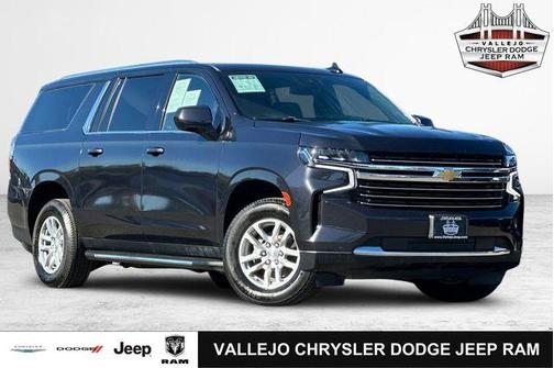 2023 Chevrolet Suburban LT