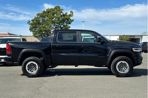 Diamond Black 2026 RAM 1500 RHO
