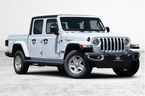 2023 Jeep Gladiator Sport