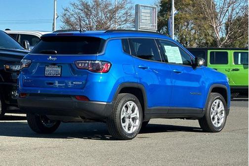 2025 Jeep Compass Latitude