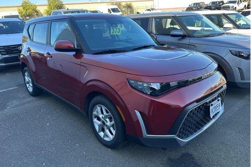2023 Kia Soul LX