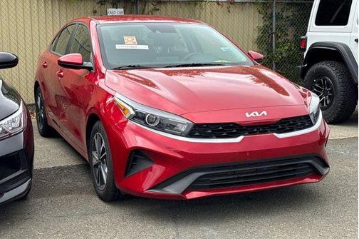 2024 Kia Forte LXS