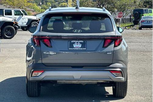 2025 Hyundai TUCSON SEL