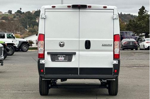2026 RAM ProMaster 1500 Low Roof