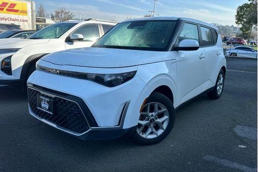 2024 Kia Soul LX