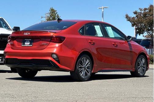 2023 Kia Forte GT-Line