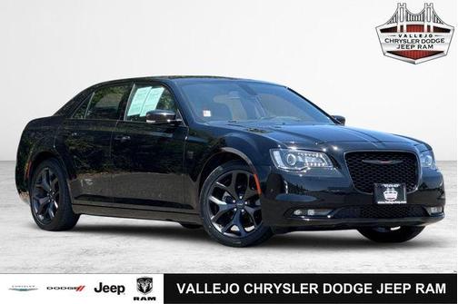 2022 Chrysler 300 S