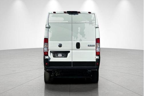 Bright White Clearcoat 2026 RAM ProMaster 2500 High Roof