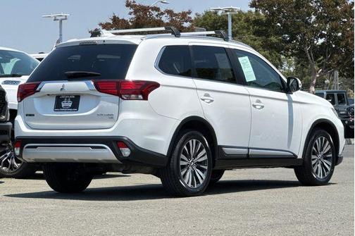 2019 Mitsubishi Outlander SEL