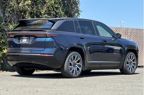 2025 Jeep Wagoneer S Limited