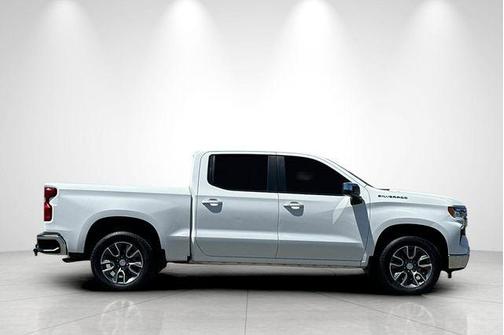 Summit White 2024 Chevrolet Silverado 1500 LT