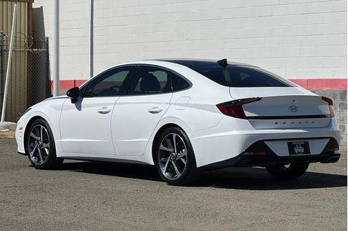 2023 Hyundai SONATA SEL Plus
