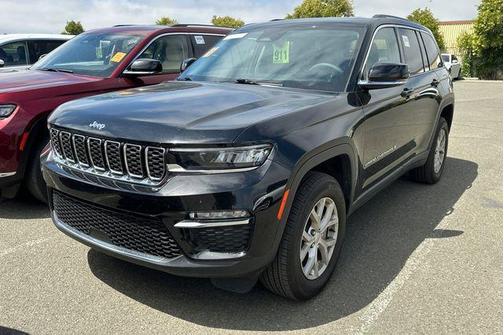Diamond Black 2023 Jeep Grand Cherokee Limited