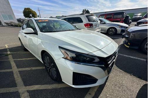 2023 Nissan Altima 2.5 SV