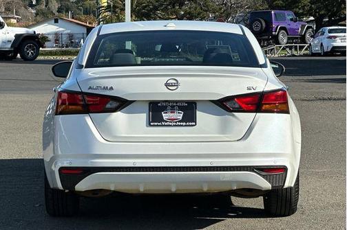 2023 Nissan Altima 2.5 SV